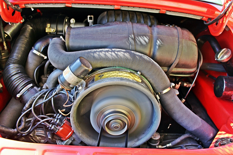 1976 Porsche 911 Targa 2.7 165HP. 4 Speed.